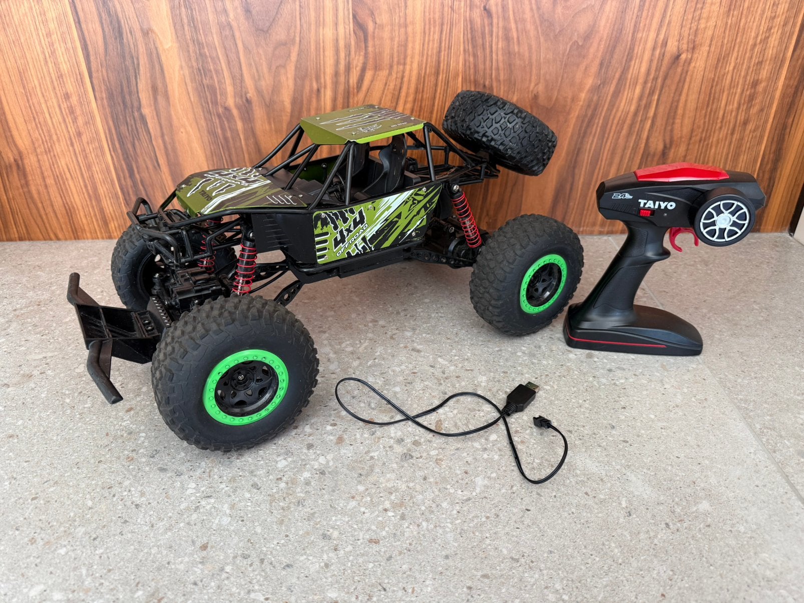 Taiyo Iron Claw 1:8 4x4 auto afstandbediening, Hobby en Vrije tijd, Ophalen, Zo goed als nieuw