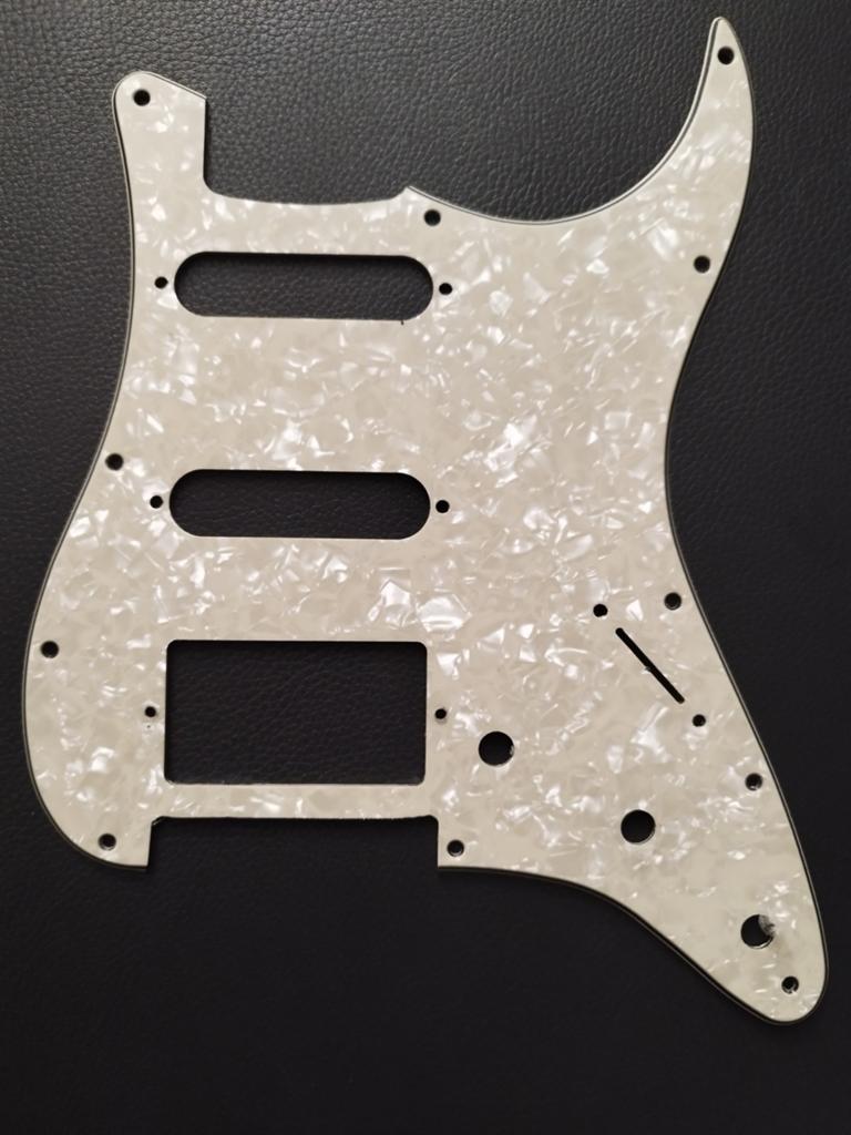 Pickguard withe pearl, Envoi