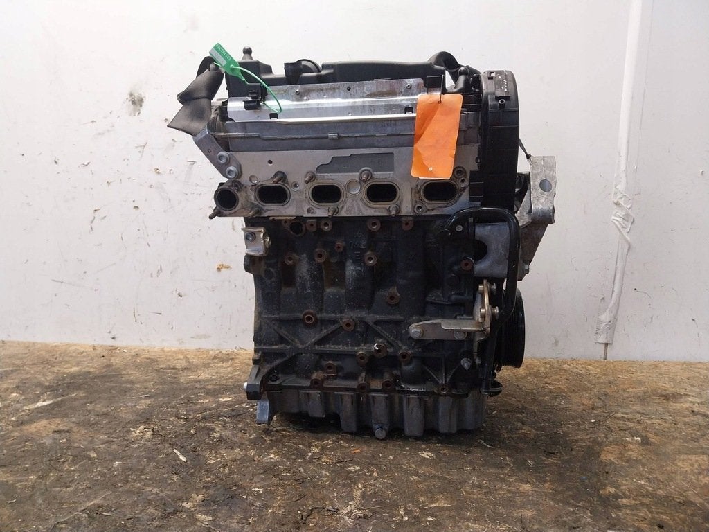 Moteur CRKB Nu TOURAN AUDI VW SKODA SEAT A3 GOLF OCTAVIA
