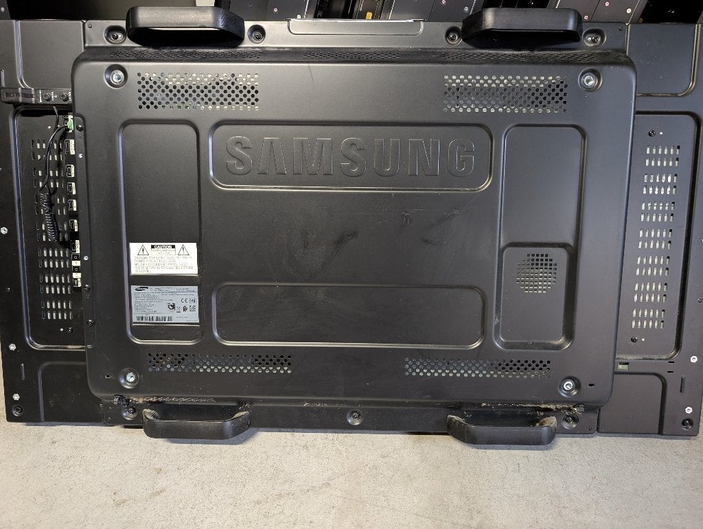 Écran d'ordinateur Moniteur d'ordinateur 42 pouces, Gaming, 42  inch  120 cm, Enlèvement, Samsung
