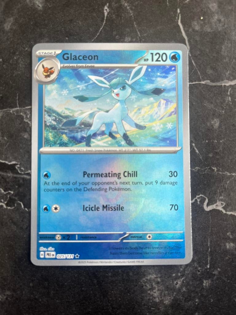 Glaceon 025/131 Prismatic Evolutions Pokeball, Ophalen of Verzenden, Zo goed als nieuw