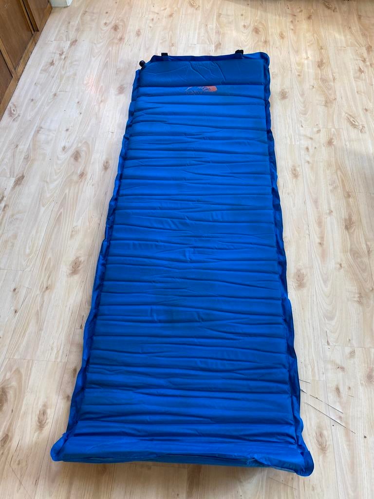 Tapis autogonflant, Enlèvement, Utilisé, 1 personne
