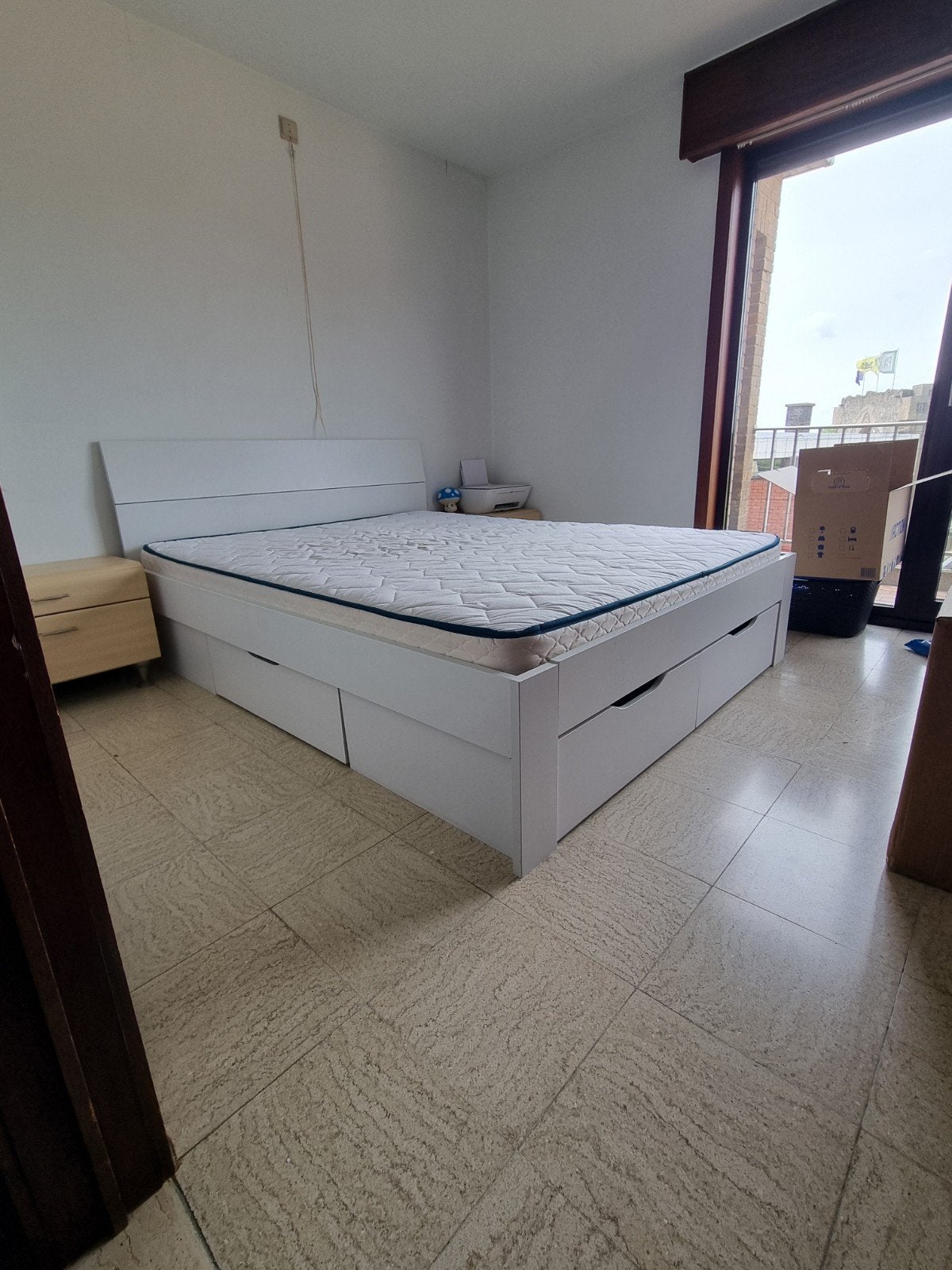 Bed 160/200, Huis en Inrichting, Slaapkamer | Bedden, Zo goed als nieuw, Tweepersoons, 160 cm, 200 cm, Hout, Wit, Ophalen