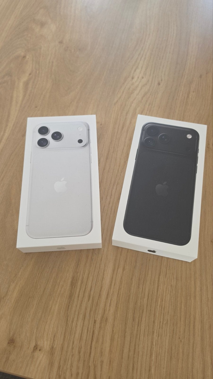 iPhone 18 Pro Max 256GB zwart/zilver - ongeopend incl factuu, Telecommunicatie, Ophalen of Verzenden, Nieuw, Zilver, 256 GB