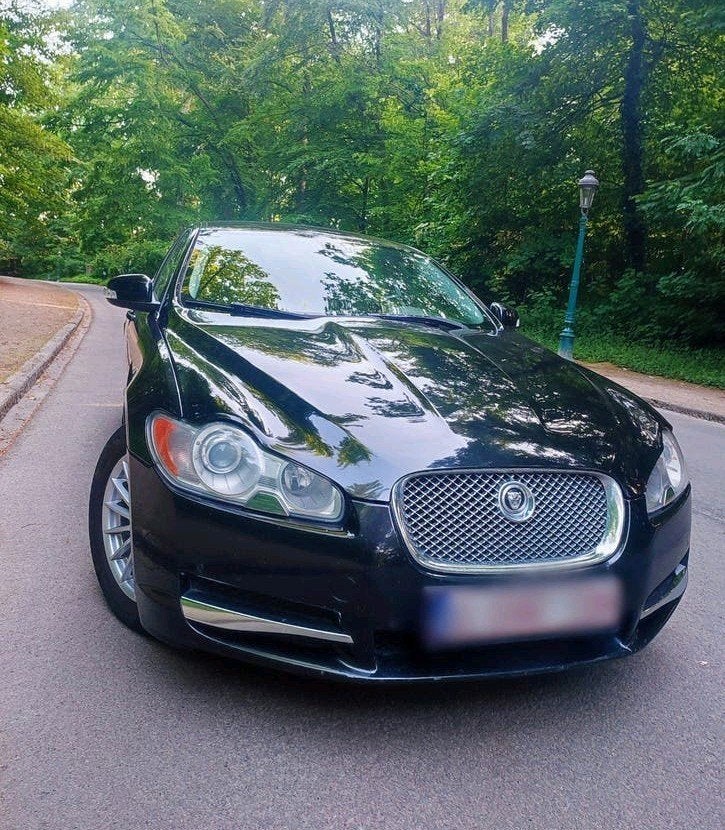 Jaguar XF 2.7 V6 diesel, 2ème proprio, mécanique ok, Autos, Cuir, Achat, Entretenue par le concessionnaire, Noir