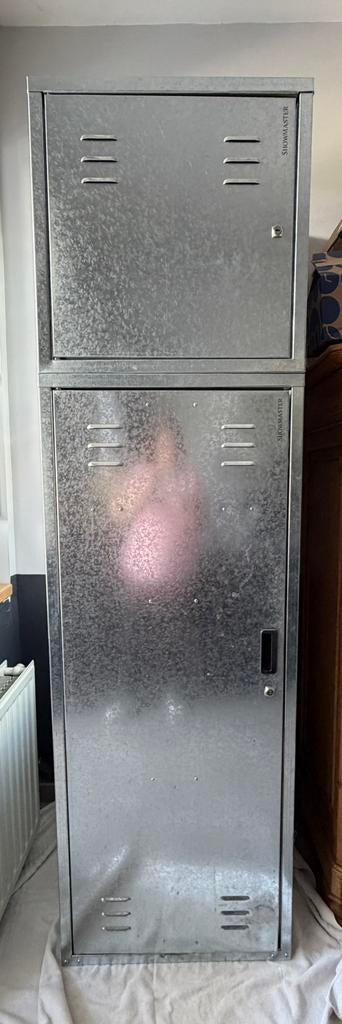 Armoire sellerie, Enlèvement, Comme neuf