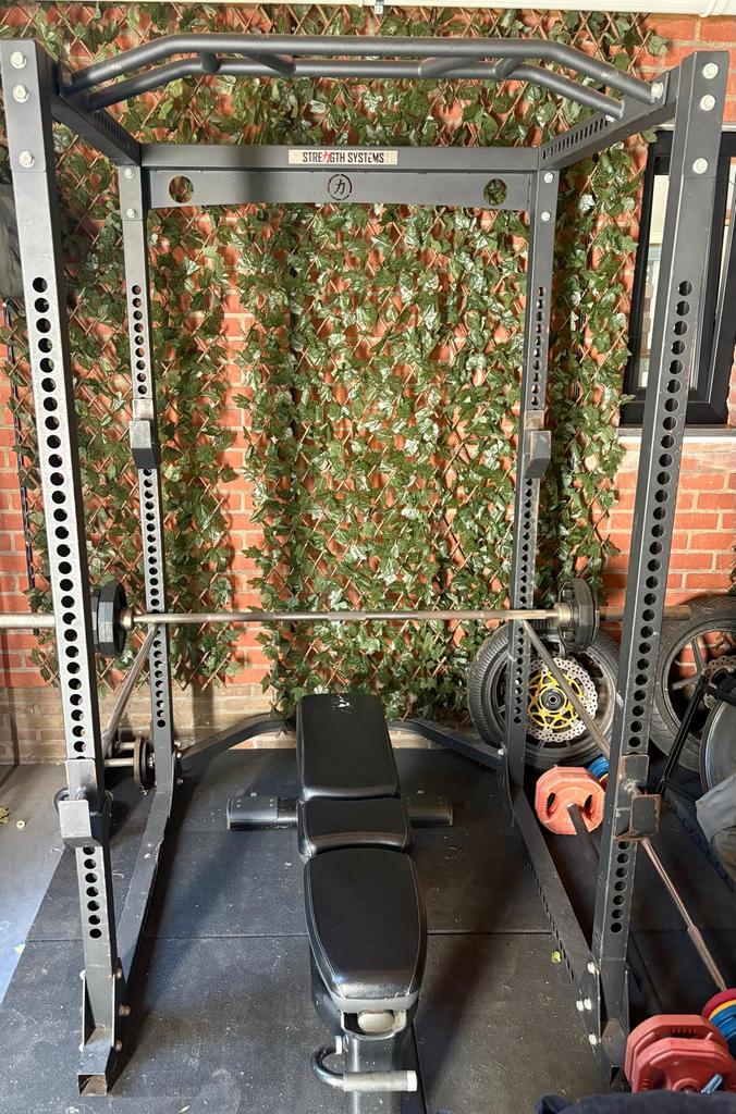 Moet asap weg... Power rack incl multigrip pull up bar, Ophalen, Gebruikt