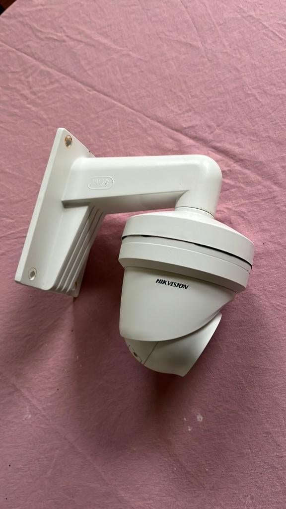 Hikvision IP Camera - Beveilig uw huis!, Enlèvement ou Envoi, Utilisé, Caméra extérieure