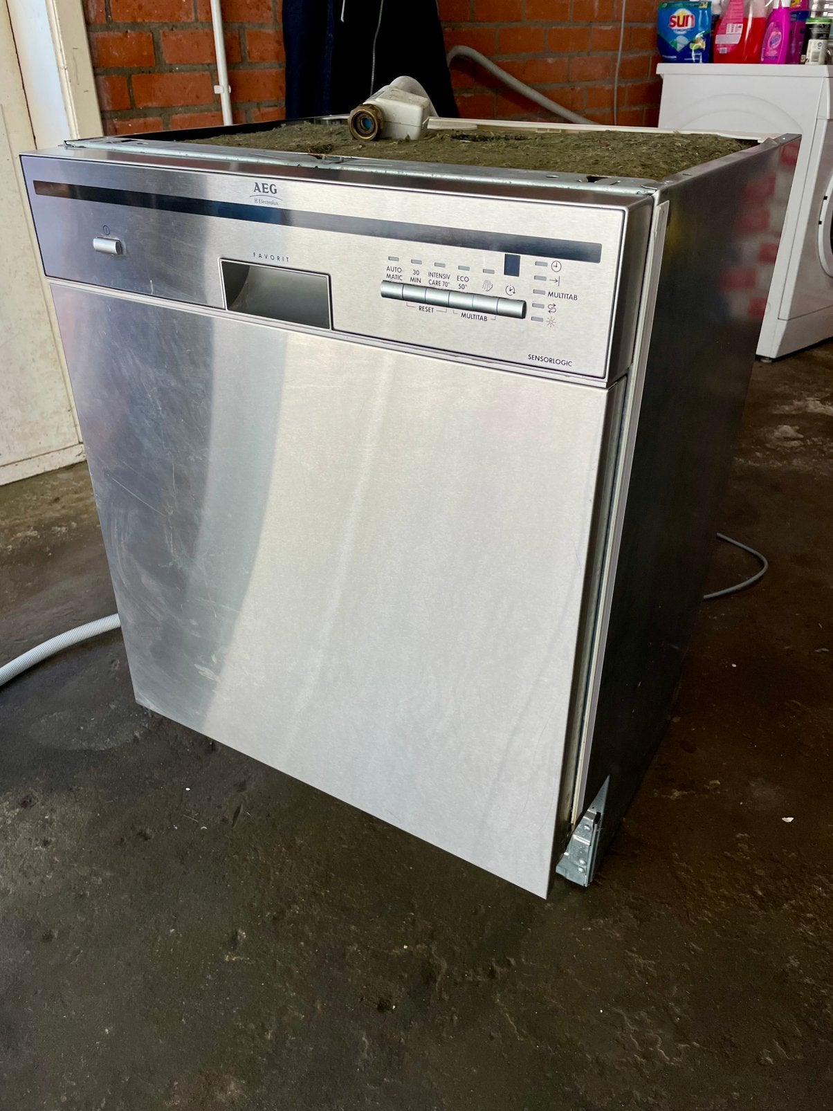 Lave-vaisselle encastrable AEG Elektrolux en parfait état !, Encastré, Comme neuf, Enlèvement, Moins de 85 cm
