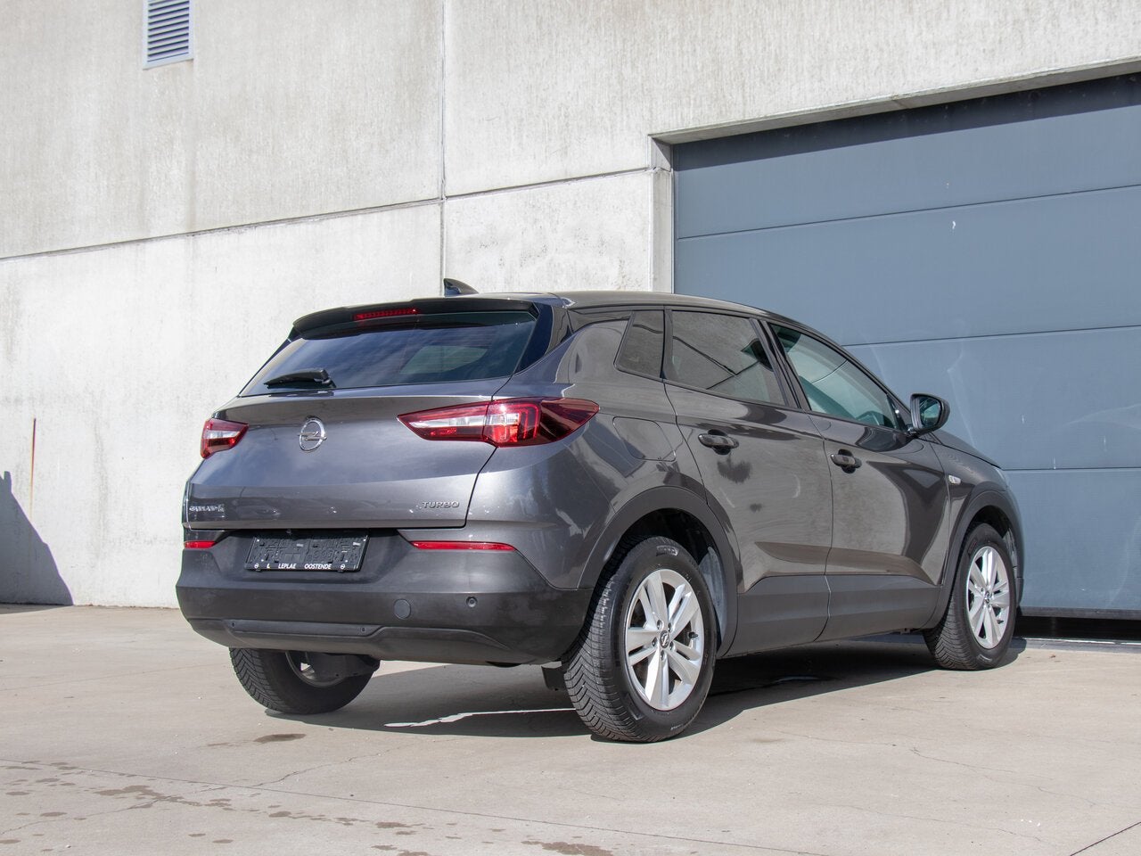 Opel Grandland X 1.2 MT6 130PK|CAMERA|ZETELVERWARMING|NAVI|, Autos, Opel, 0 kg, Argent ou Gris, Achat, Euro 6
