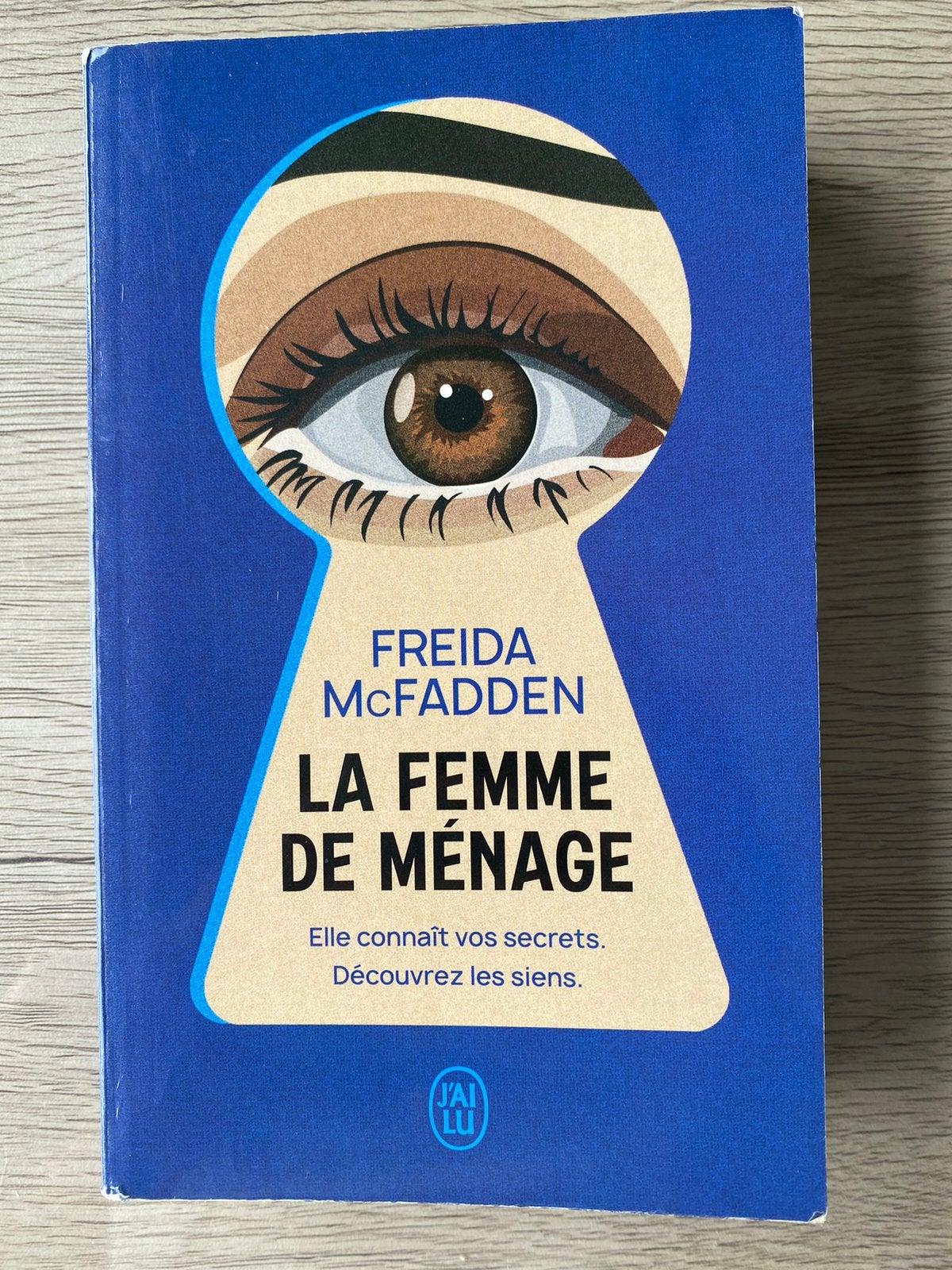 Livre femme de ménage, Enlèvement ou Envoi