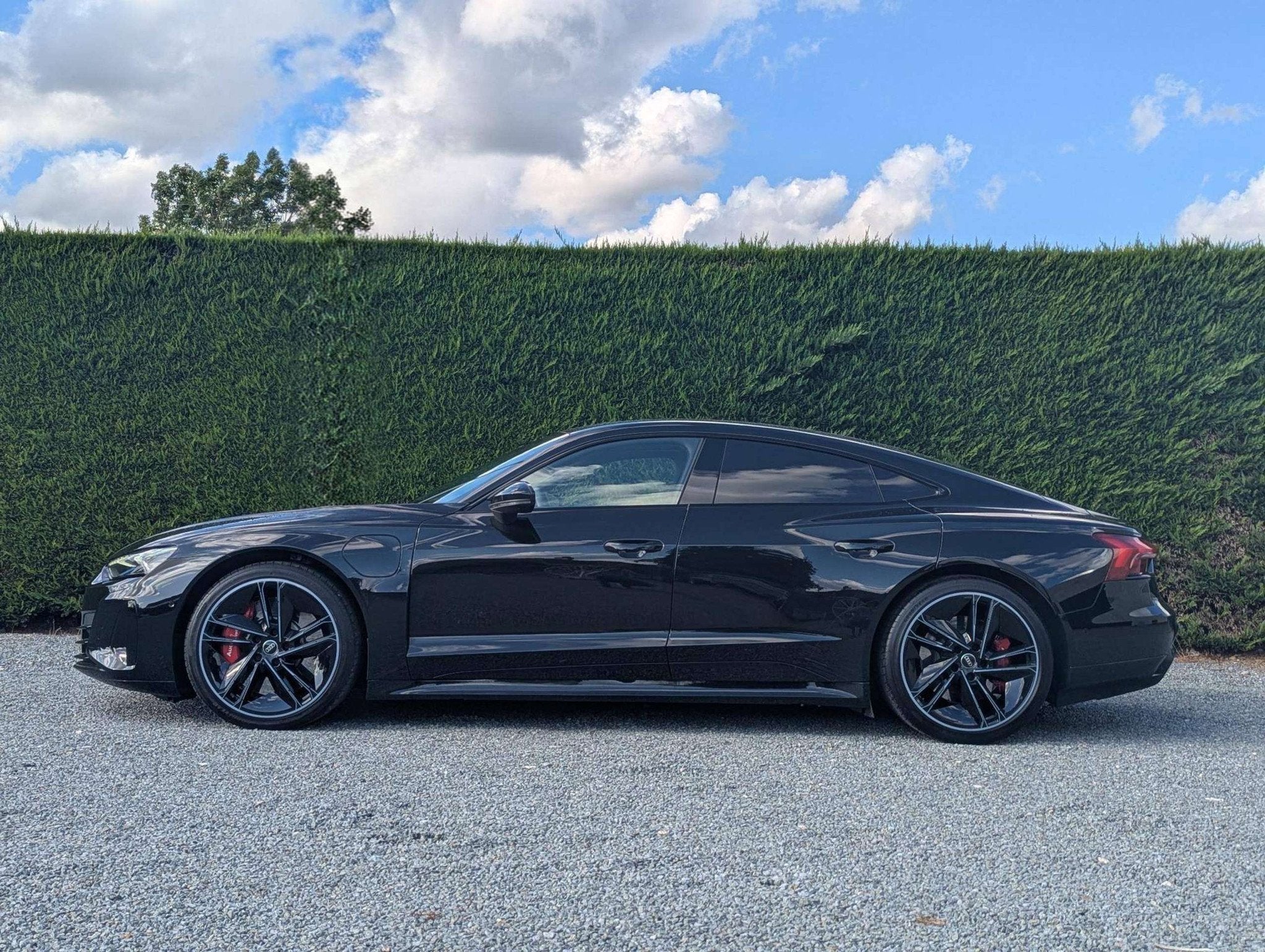 Audi e-tron GT RS - NP 188.000 - head up - carbid -nachtcame, Auto's, Audi, Automaat, 4 deurs, Zwart, Zwart