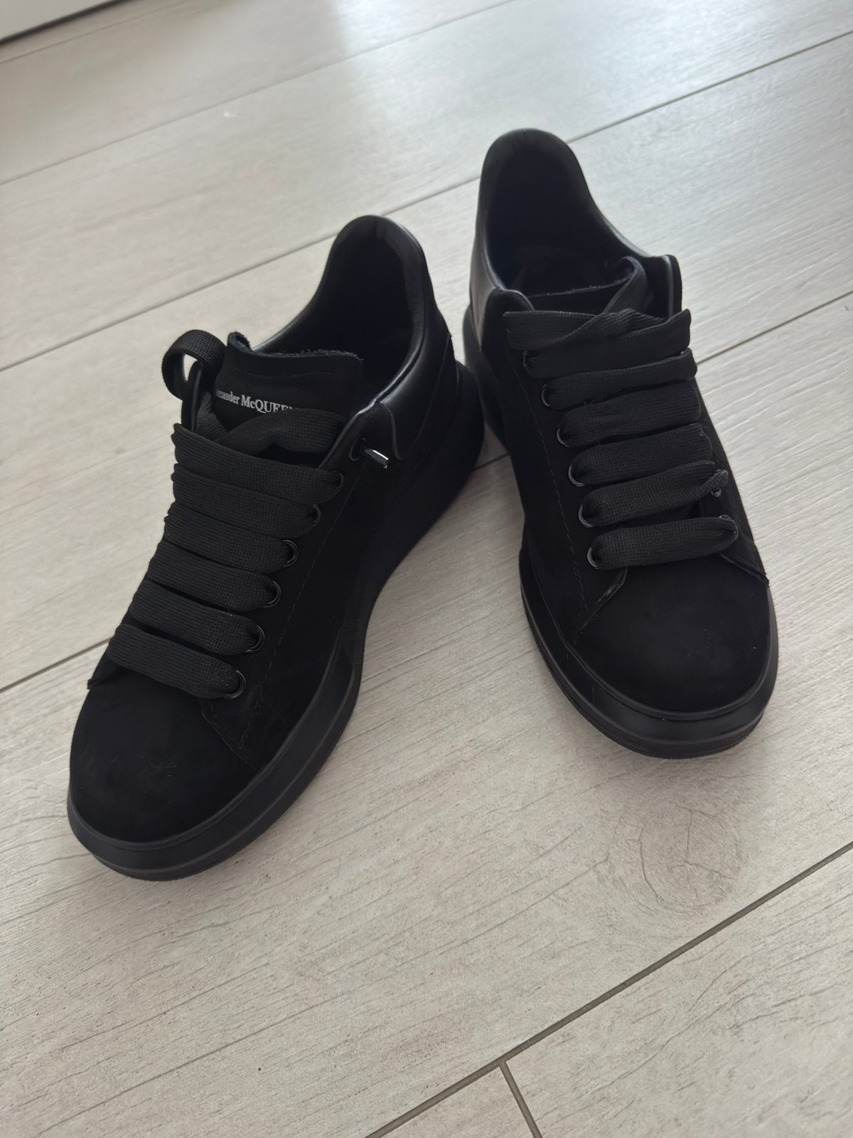 Zwart alexander mcqueen, Vêtements | Hommes, Chaussures, Comme neuf, Enlèvement, Baskets, Noir