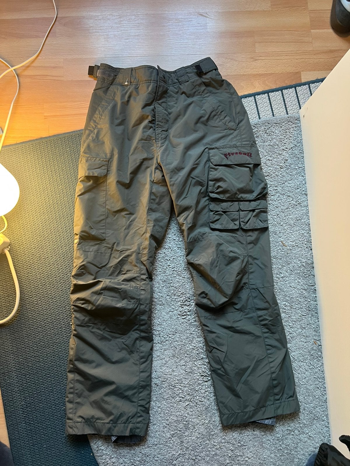 Pantalon de ski / snowboard Fireball Advanced – kaki 14 ans, Vêtements | Hommes, Enlèvement, Comme neuf, Pantalon