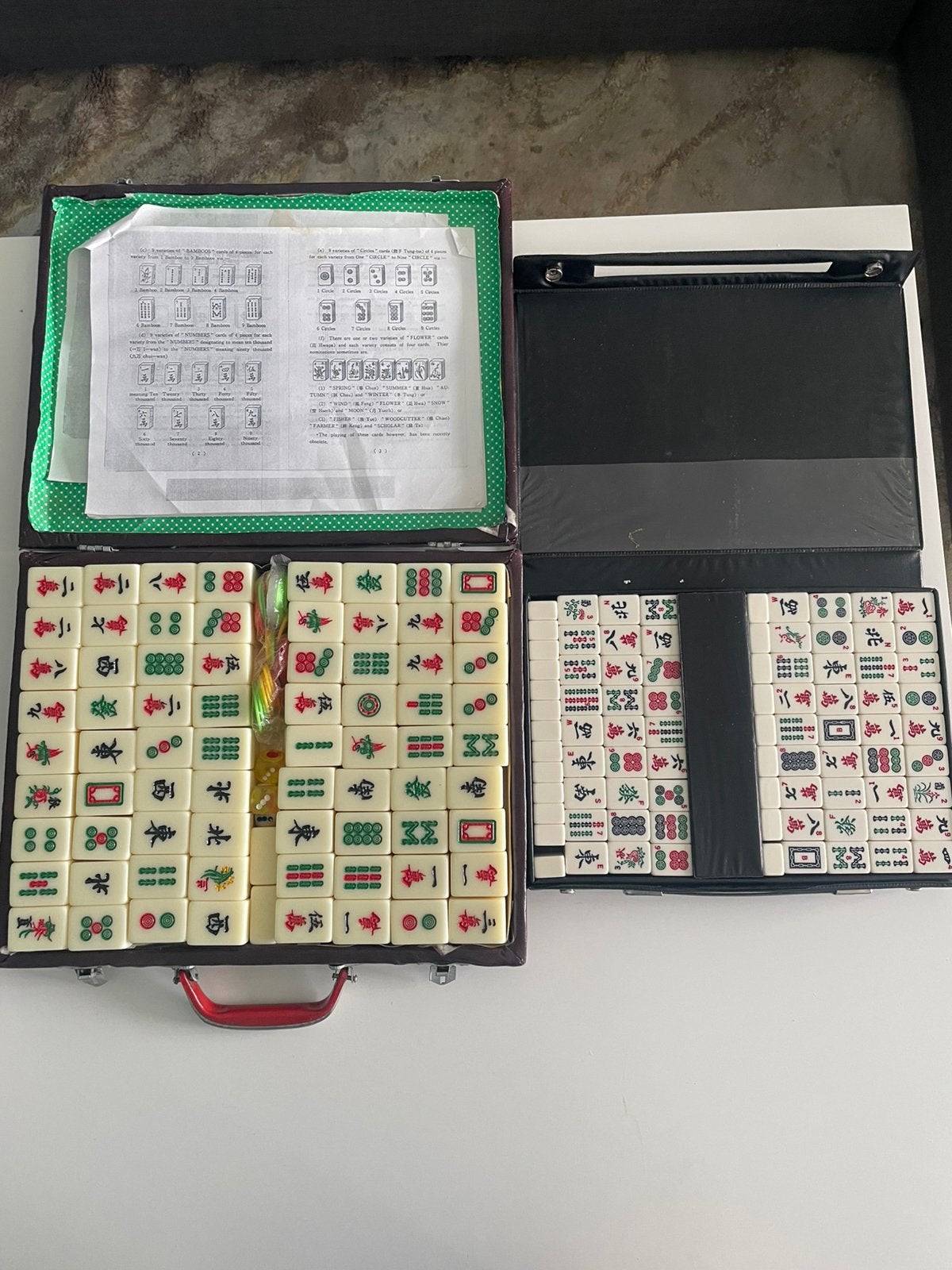 2. Set. Set de Mahjong vintage 2., Enlèvement ou Envoi, Comme neuf