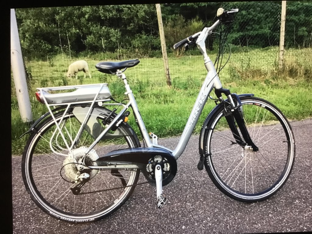 Elektrische fietsen  2 stuk ( rijdt geen elektrisch meer ), Enlèvement