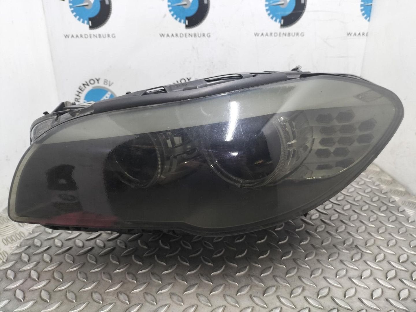 BMW 5 SERIES F11 523I  KOPLAMP L 63117203239, 63115B8D141 20, Enlèvement ou Envoi, Utilisé, ARN reconnu