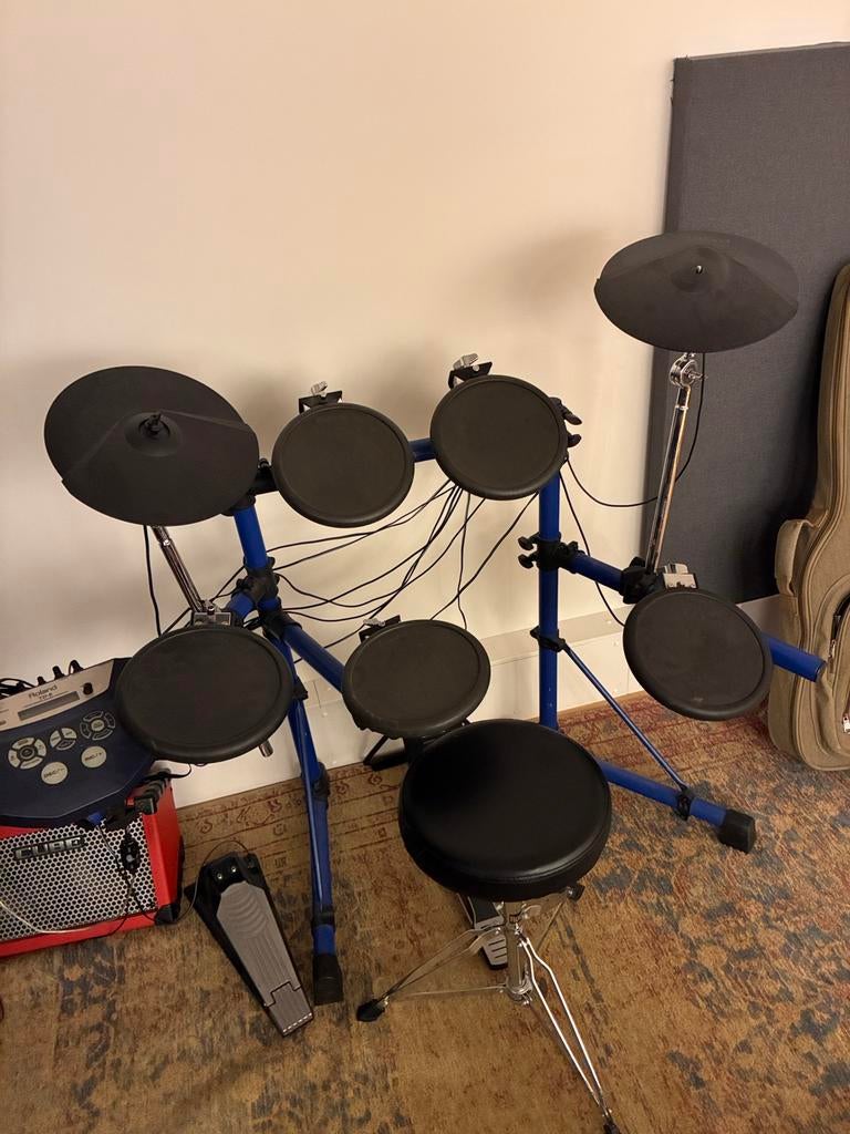 Roland TD-6 with midi cable, Musique & Instruments, Enlèvement, Comme neuf, Roland