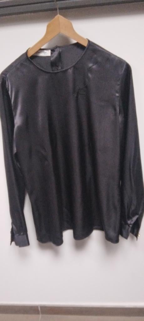 Zwarte blouse, Kleding | Dames, Blouses en Tunieken, Zo goed als nieuw, Maat 42/44 (L), Zwart, Ophalen of Verzenden