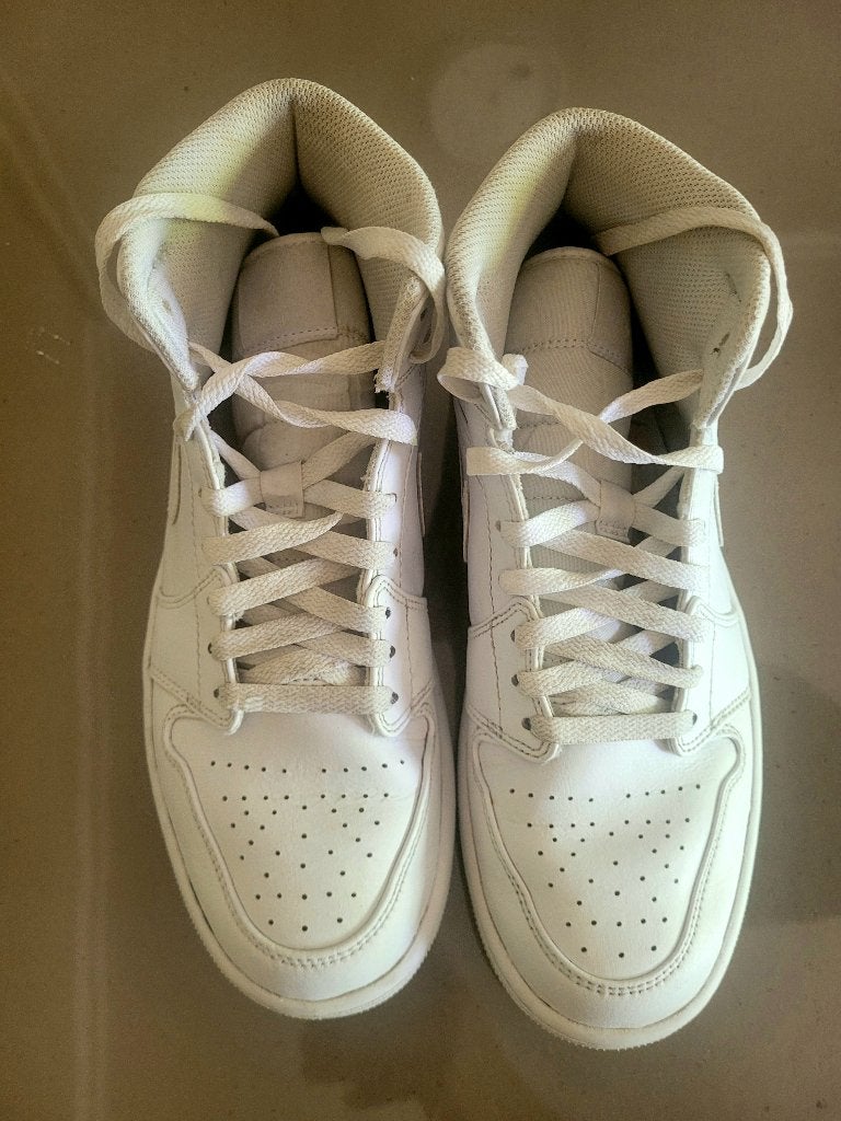 Witte Nike air Jordan 1 mid 42.5, Kleding | Heren, Schoenen, Verzenden, Wit, Nike, Sneakers