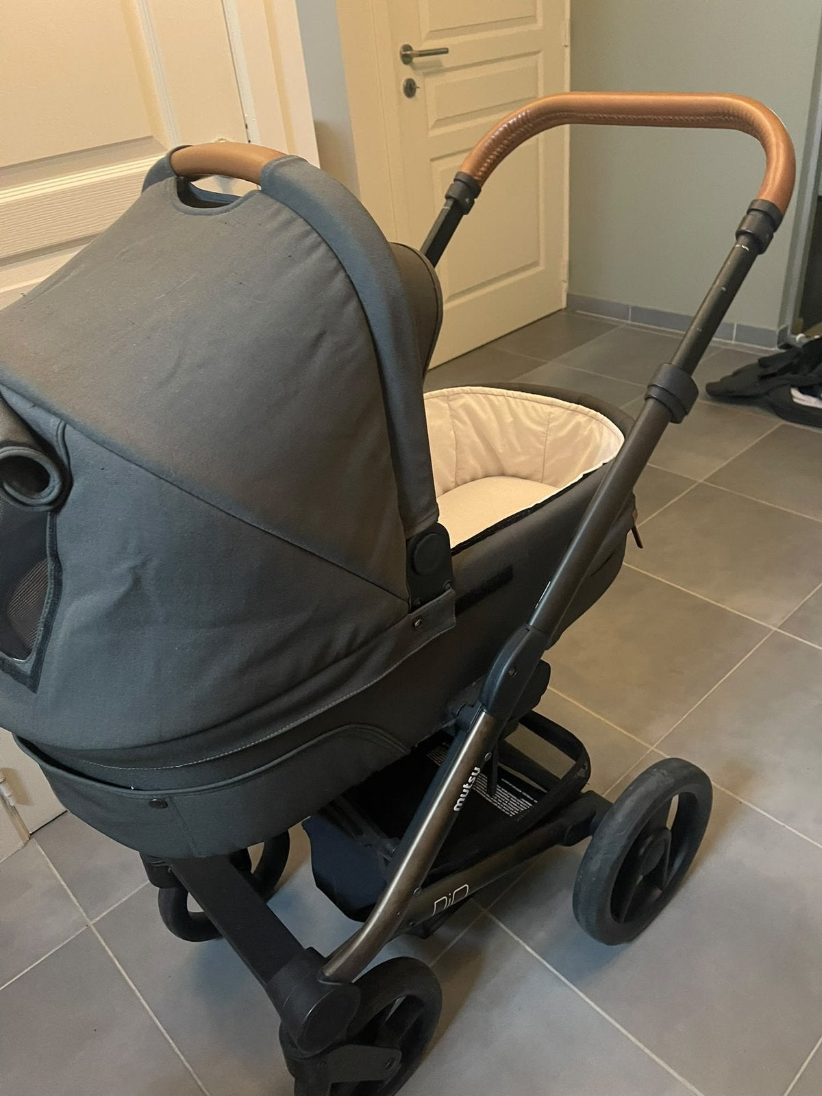 Buggy Mutsy Nio Pine green volledige set, Enfants & Bébés, Poussette combi, Enlèvement, Utilisé, Avec nacelle