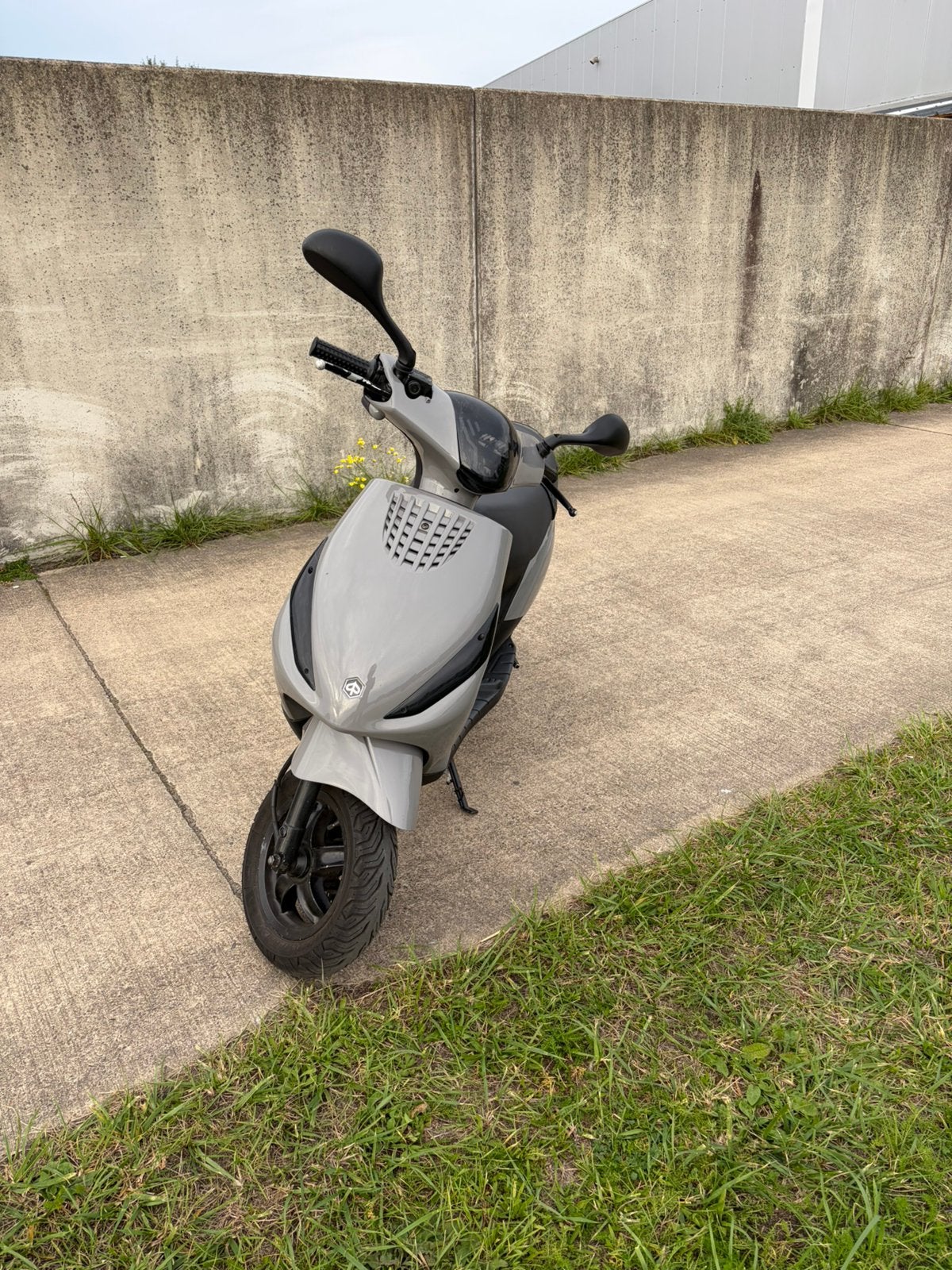 Piaggio zip, Fietsen en Brommers, Ophalen, Tweetakt, Zip, Klasse A (25 km/u)