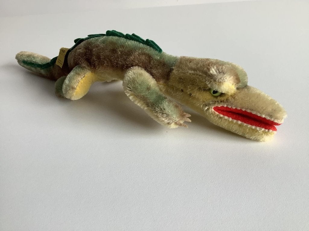 Leuke vintage Steiff krokodil “Gaty” met knop en vaantje, Ophalen of Verzenden