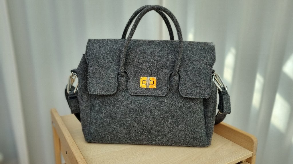 luiertas Childwood in perfecte staat, Enfants & Bébés, Enlèvement ou Envoi, Comme neuf, Gris, Sac à langer