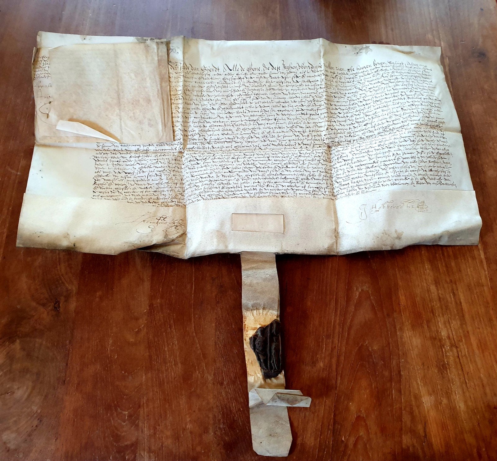 2 x perkament manuscript Gent, Antiek en Kunst, Antiek | Boeken en Manuscripten, Ophalen of Verzenden