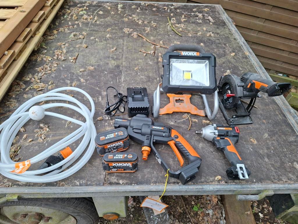 Worx gereedschap, Ophalen