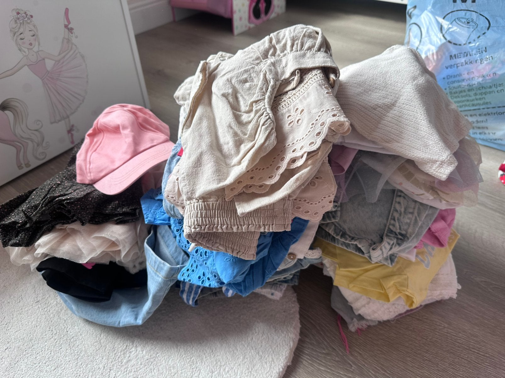 Meisjes zomer kleding pakket 98/104, Ophalen, Gebruikt