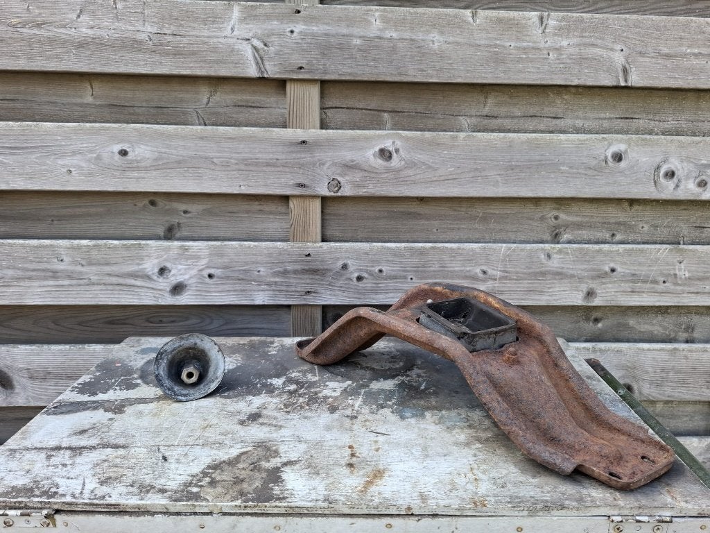 Ford Sierra versnellingsbaksteun MT75, Auto-onderdelen, Ophalen, Gebruikt, Ford