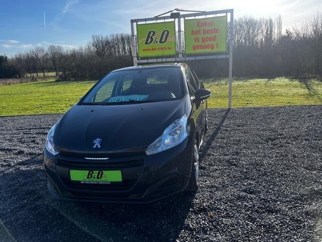 PEUGEOT  208 BENZINE, Auto's, Voorwielaandrijving, 4 deurs, Stof, Euro 6
