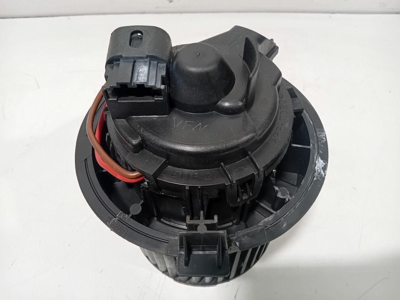 Kachel ventilator motor Renault Clio, Onderdelen@venauto.nl, Van der Ven Autorecycling B.V., Gebruikt, Ettenseweg 76, 4706 PB Roosendaal, The Netherlands