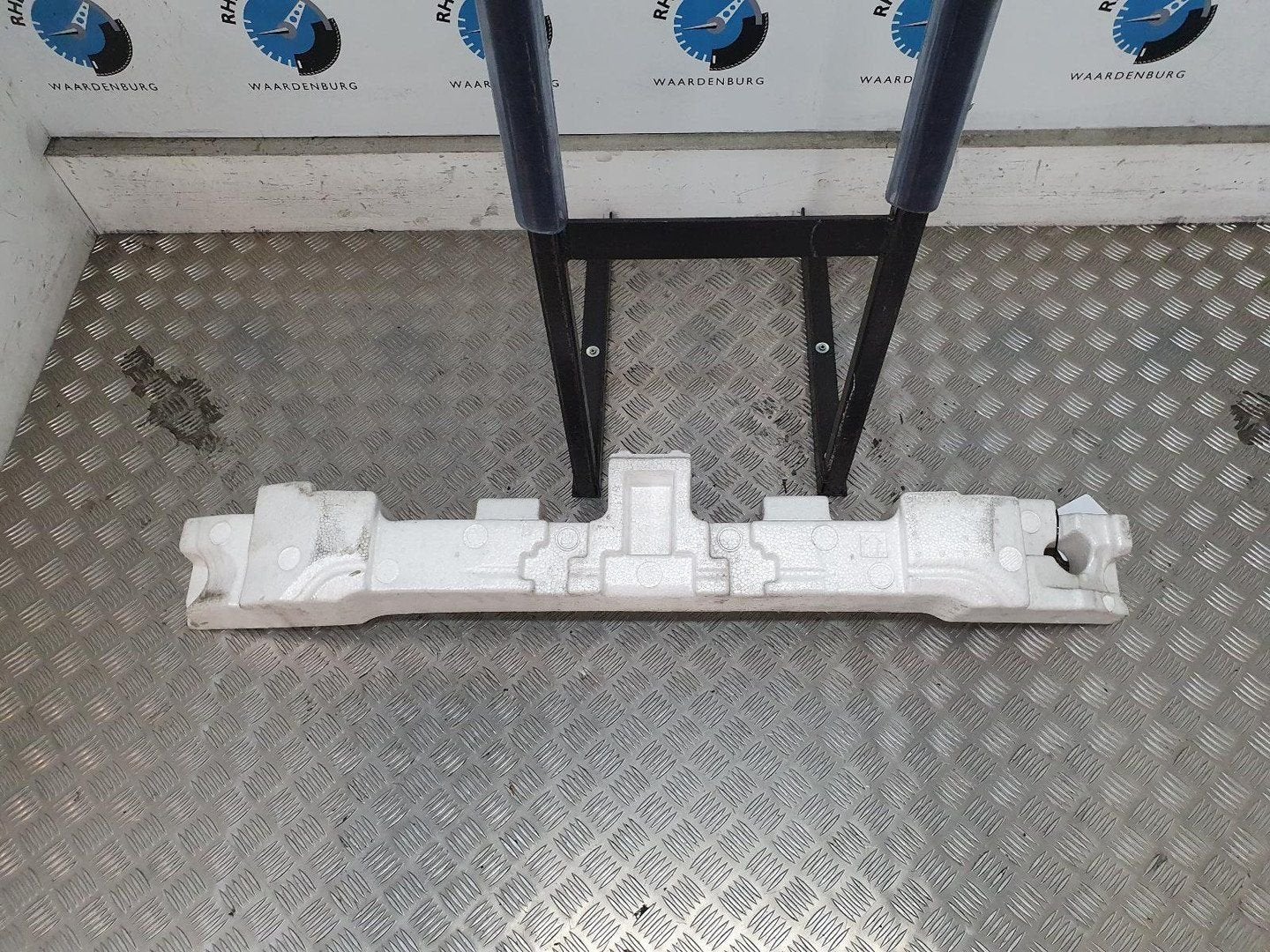 NISSAN X TRAIL VOORBUMPER BALK 2014, Ophalen of Verzenden, Gebruikt, Stiba lid