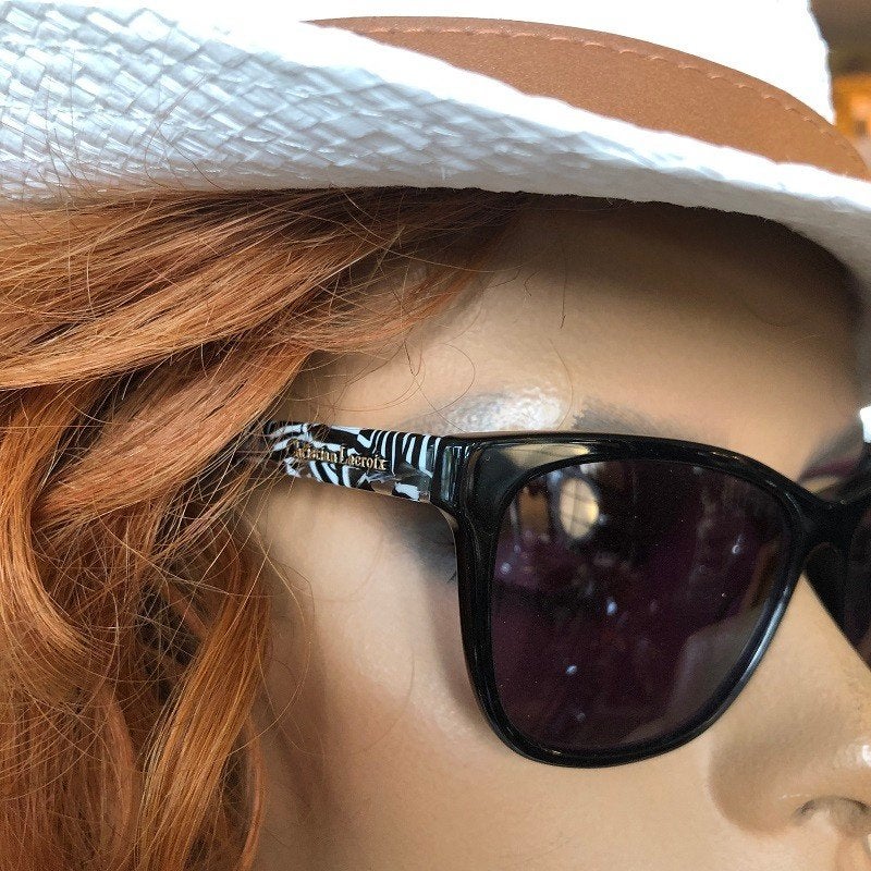 NIEUWE Christian Lacroix ZONNEBRIL CL5074 DESIGNER DAMESBRIL, Handtassen en Accessoires, Overige merken, Zonnebril, Zwart, Nieuw