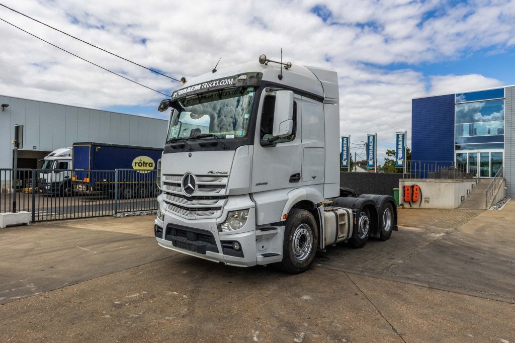 Mercedes-Benz ACTROS 2646 LS + HYDR. (bj 2018), Automaat, 338 kW, Wit, Mercedes-Benz