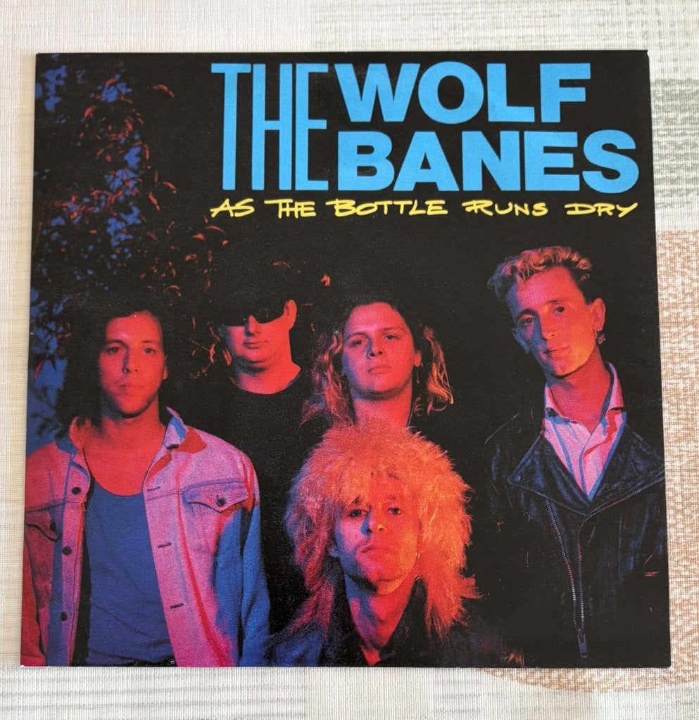 The Wolf Banes - As The Bottle Runs Dry (Red Vinyl) (SV), Cd's en Dvd's, Pop, 7 inch, Ophalen of Verzenden, Zo goed als nieuw