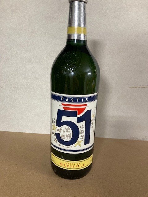 Bouteille de 2 litres pleine et ancienne de  'Pastis 51', Collections, Enlèvement, Comme neuf