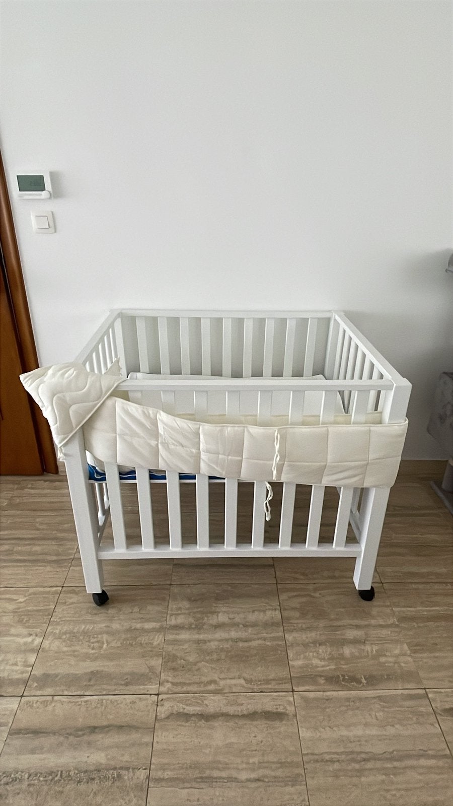 Quax box wit op wielen, Enfants & Bébés, Enlèvement, Utilisé