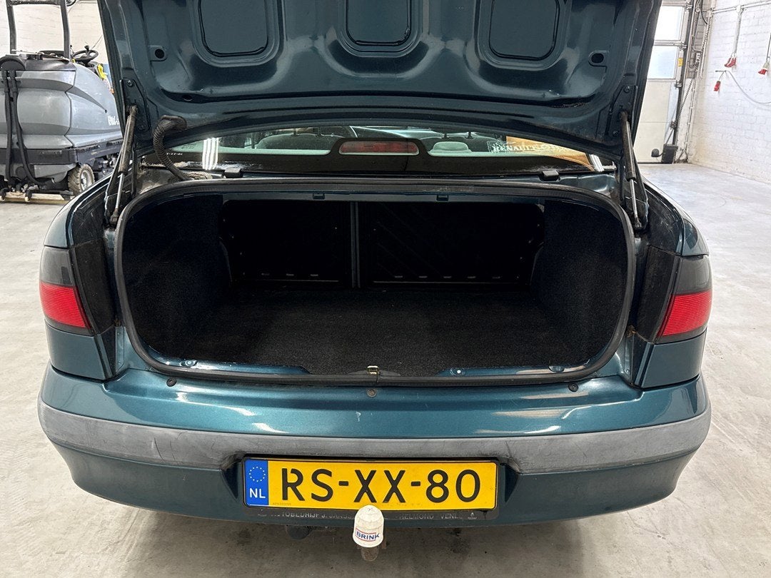 Renault Mégane 1.6e RN | Trekhaak, foto 9