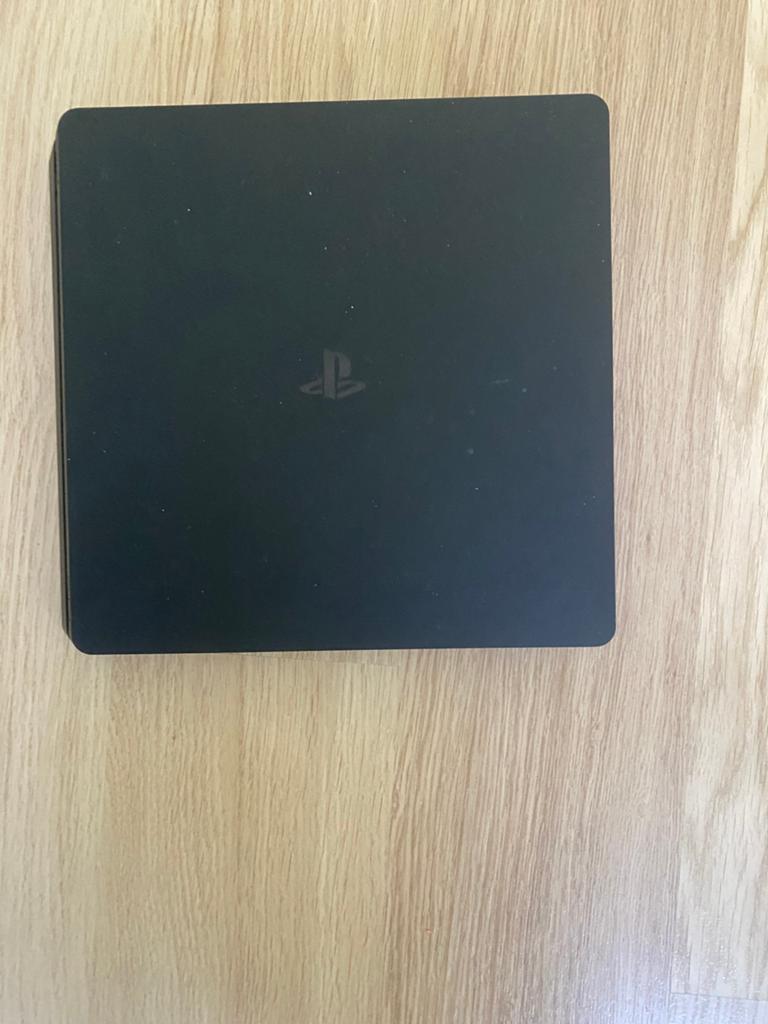 PS4 Slim | Entièrement testé | Avec manette et jeu | Blanc, Consoles de jeu & Jeux vidéo, Enlèvement ou Envoi, Avec 1 manette