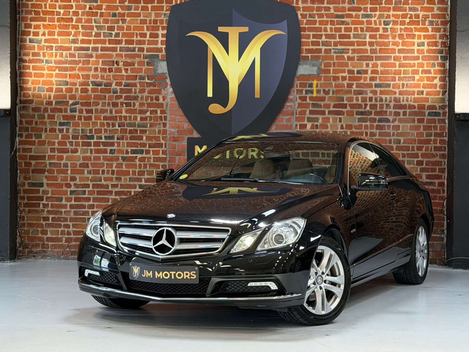 Mercedes E 220d Coupe Avantgarde, Zwart, Bedrijf, Parkeersensor, 2 deurs
