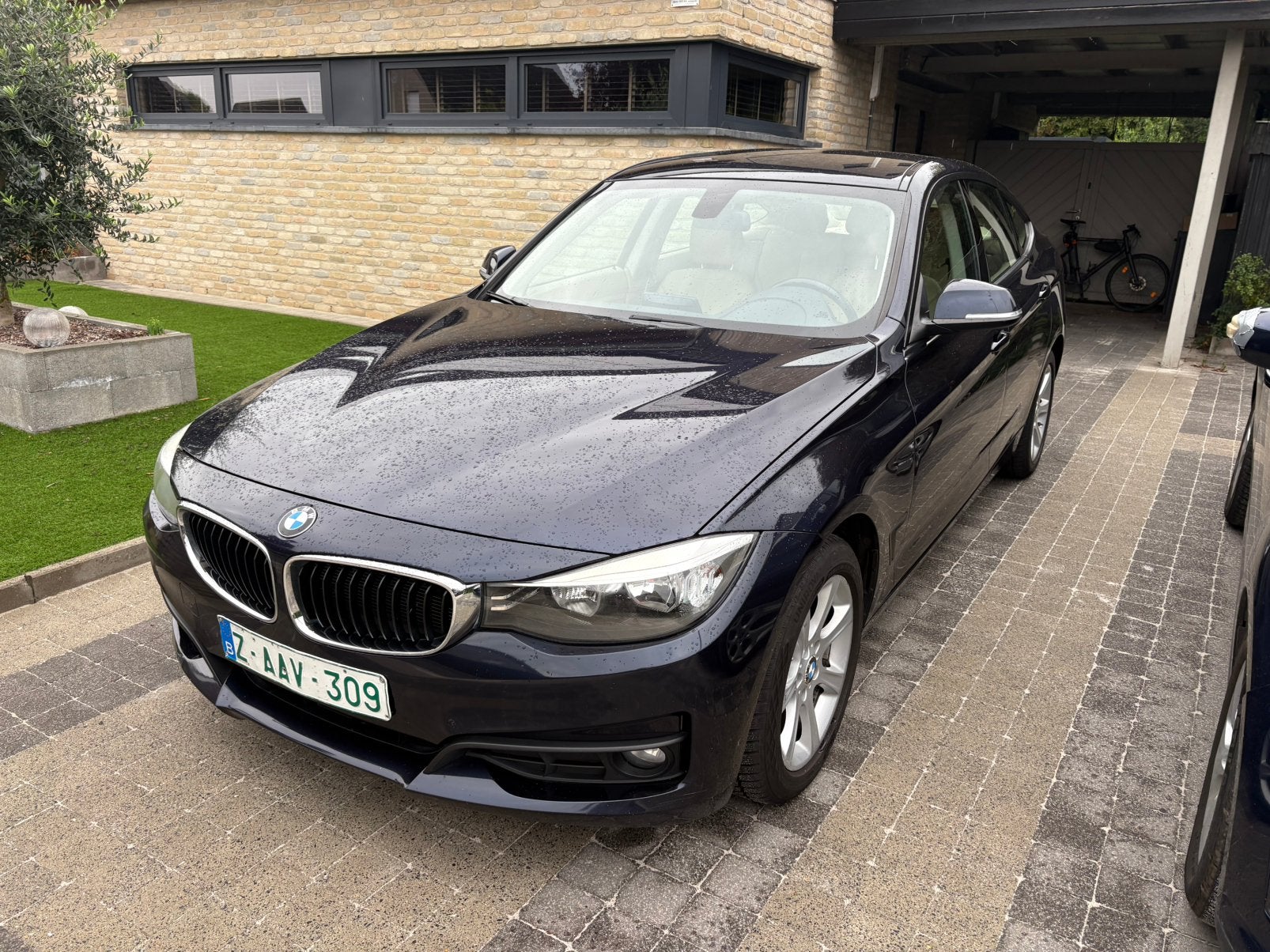 Bmw 318.d GT 2016 156000km Manuel Gekeurd voor verkoop, Auto's, Bedrijf, Leder, Te koop