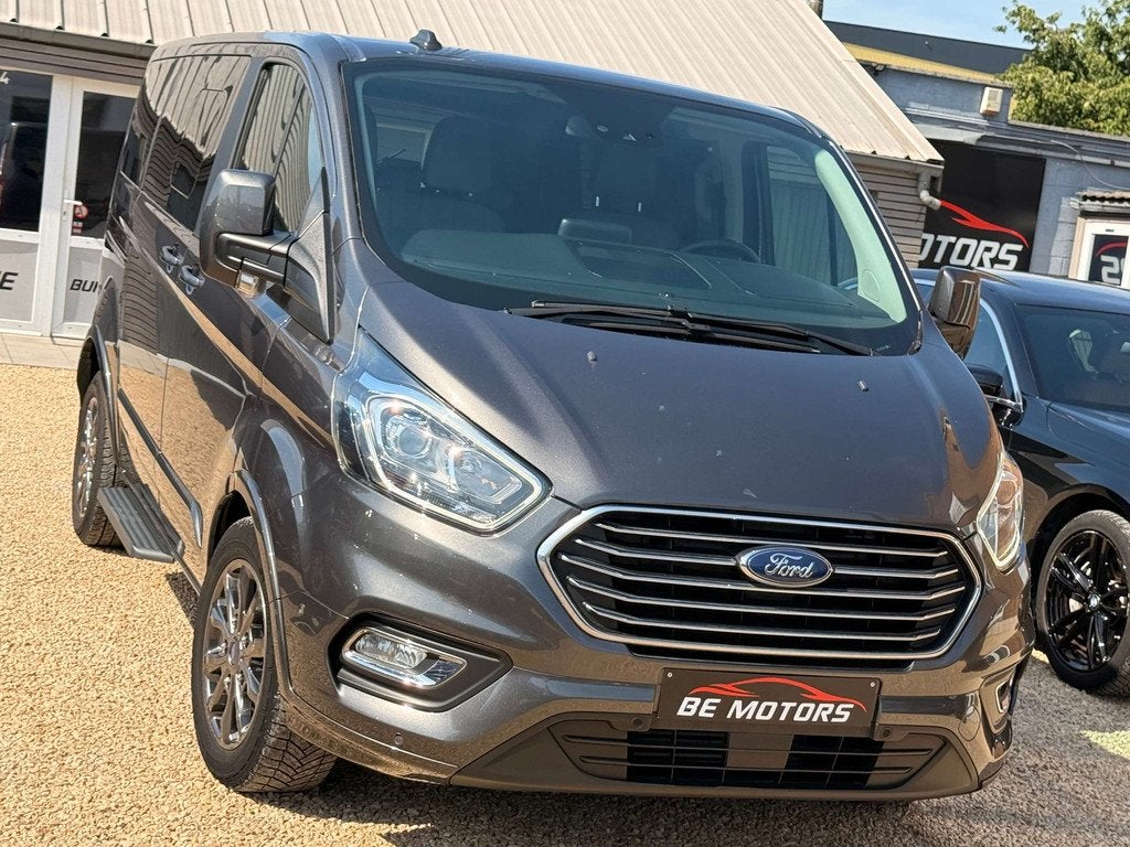 Ford Tourneo Custom 2.0 TDCi 131 CV L1 Titanium X / 9 PLACES, Autos, Achat, 6 portes, Entreprise, 96 kW