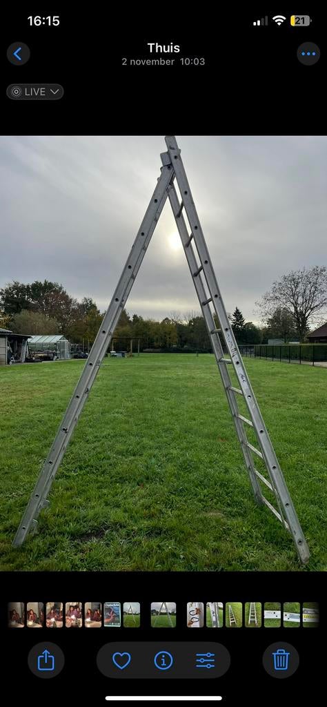 Dubbele ladder 3 m. X 5.25 m, Ophalen, Zo goed als nieuw, Ladder