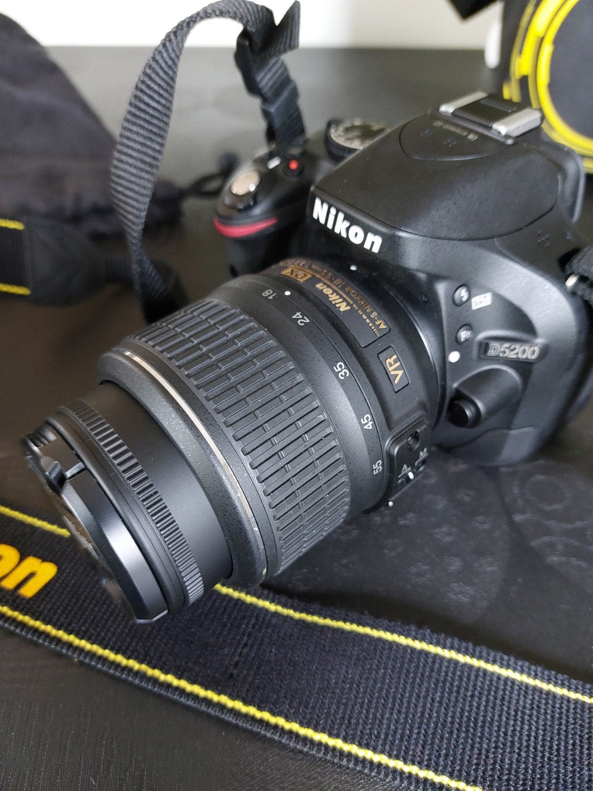nikon D5200 camera, Ophalen, Oplader, Nikon