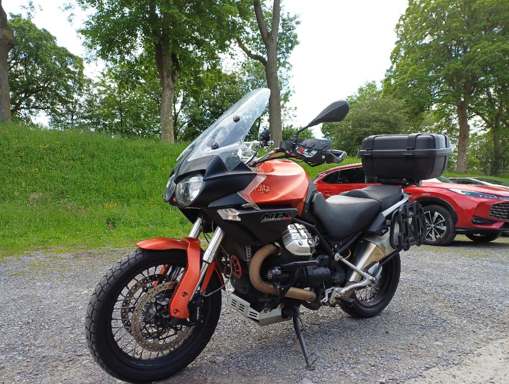 Moto Guzzi Stelvio 1200 NTX, 2 cylindres, Particulier, Transmission par cardan, 1200 cm³