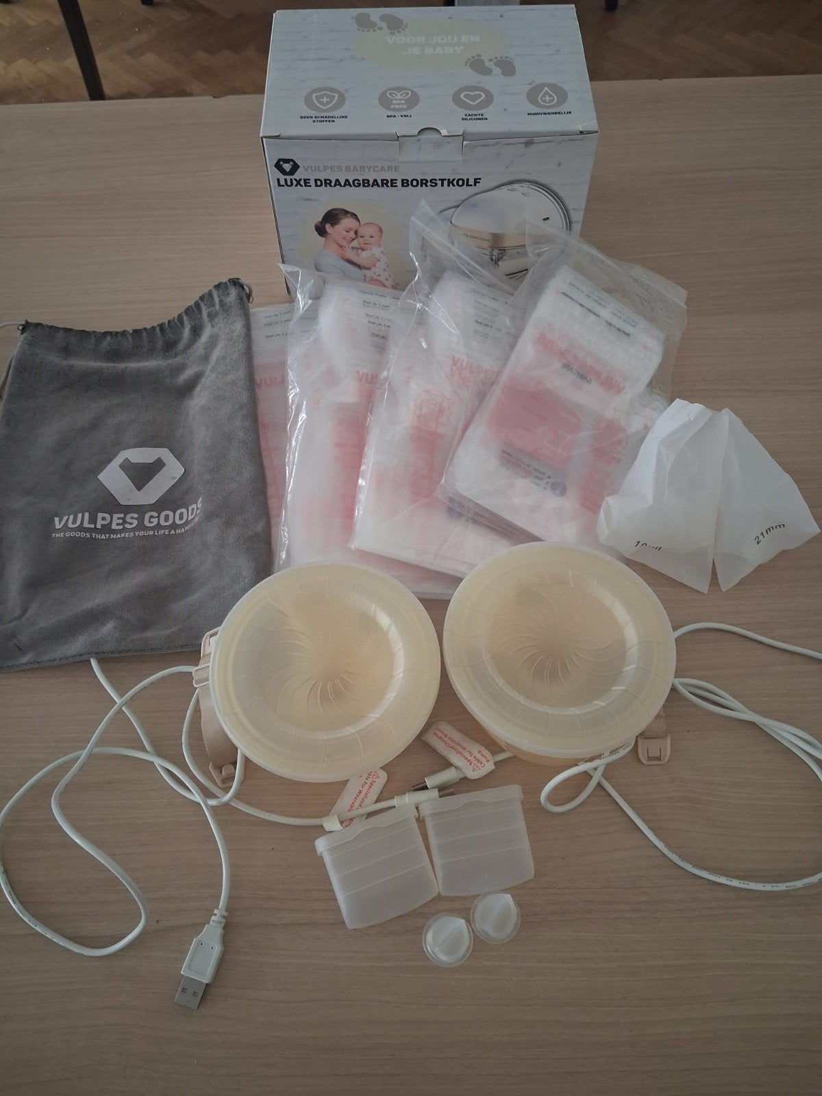 Vulpes goods handsfree kolven incl accessoires, Kinderen en Baby's, Babyvoeding en Toebehoren, Vulpes Goods, Handsfree, Ophalen