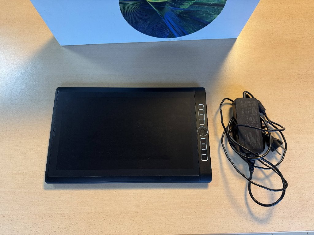 Wacom MobileStudio Pro 16 (512 GB) tekentablet, Ophalen of Verzenden, Zo goed als nieuw, Bedraad, Wacom